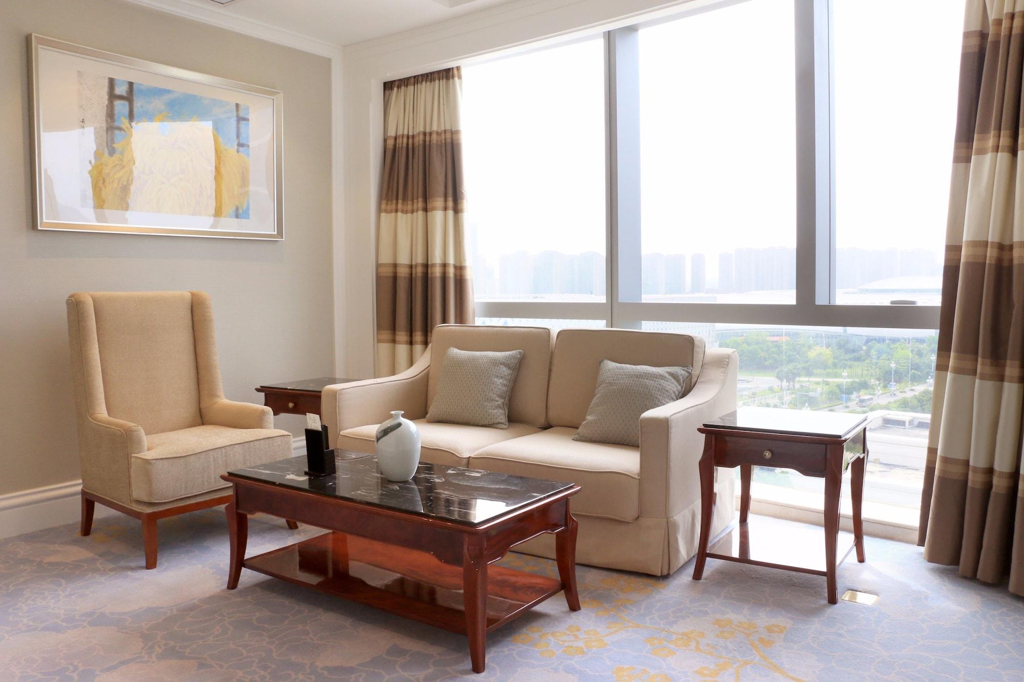 Fuzhou Jeurong Hotel Exterior photo